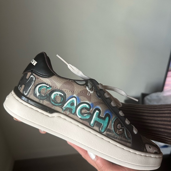 Coach X Mint + Serf Clip Low Top Sneaker In Signature Canvas size 6.5 women - Picture 1 of 16
